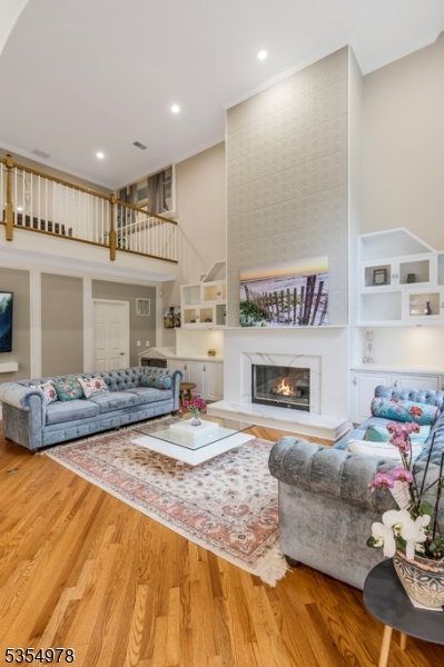 Amherst Mews - Residential