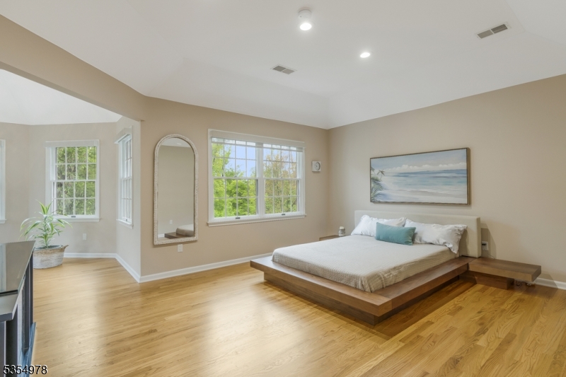 Amherst Mews - Residential