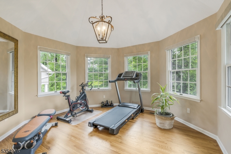 Amherst Mews - Residential