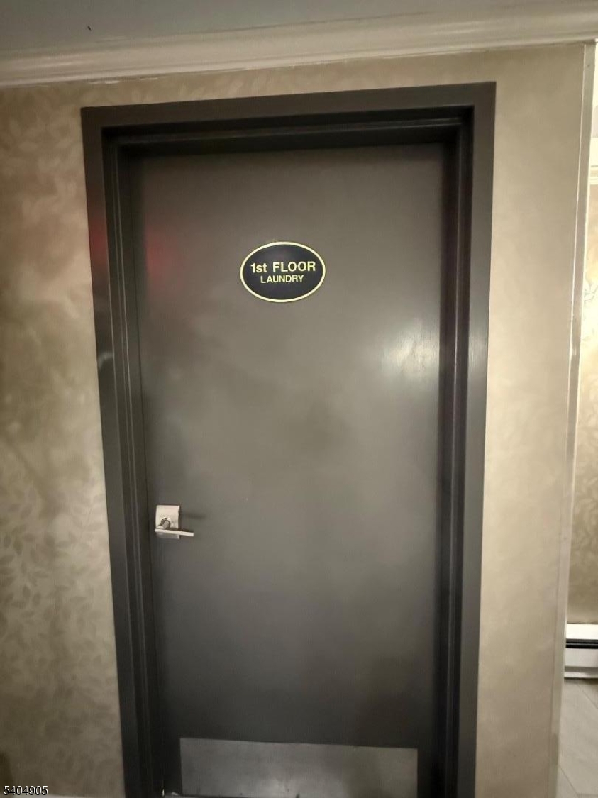 Maplewood Plaza Condominium - Residential Lease