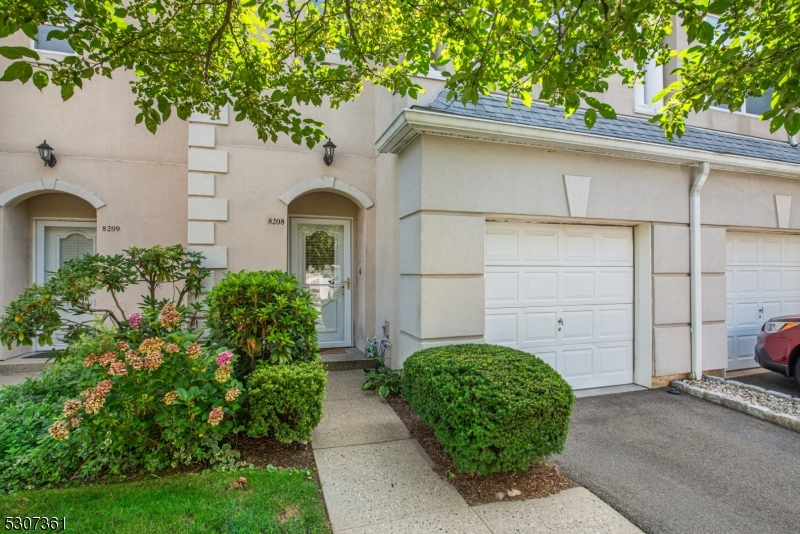 View Wayne Twp., NJ 07470 townhome