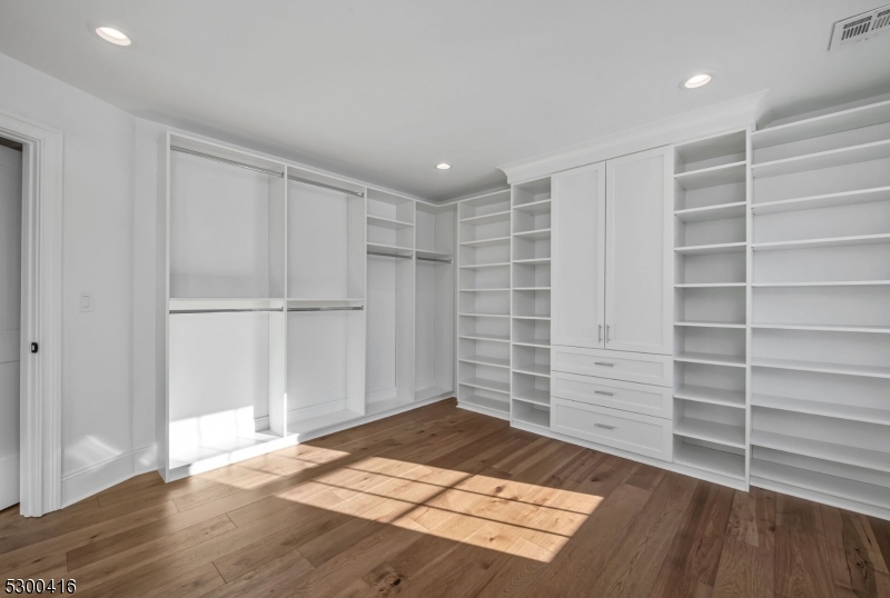 Ridgedale - Residential