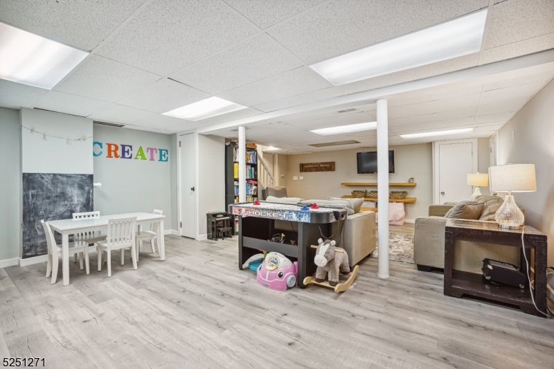 Deerfield - Residential