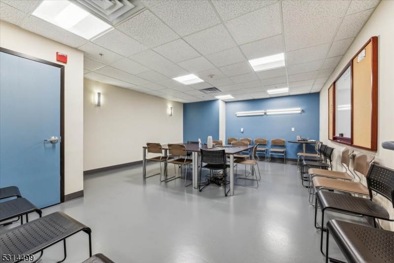 Somerville Boro, New Jersey 08876, United States, ,Commercial,Active,42063