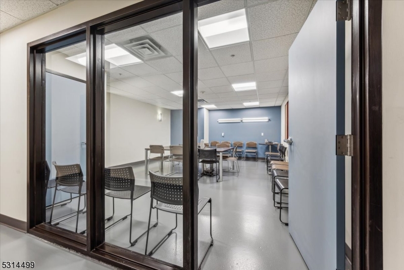 Somerville Boro, New Jersey 08876, United States, ,Commercial,Active,42063