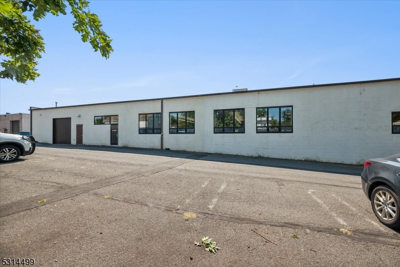 Somerville Boro, New Jersey 08876, United States, ,Commercial,Active,42063