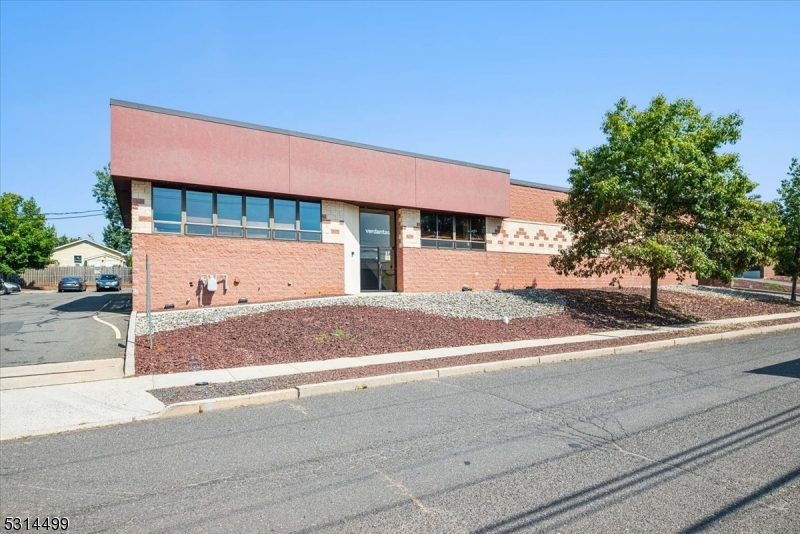 Somerville Boro, New Jersey 08876, United States, ,Commercial,Active,42063