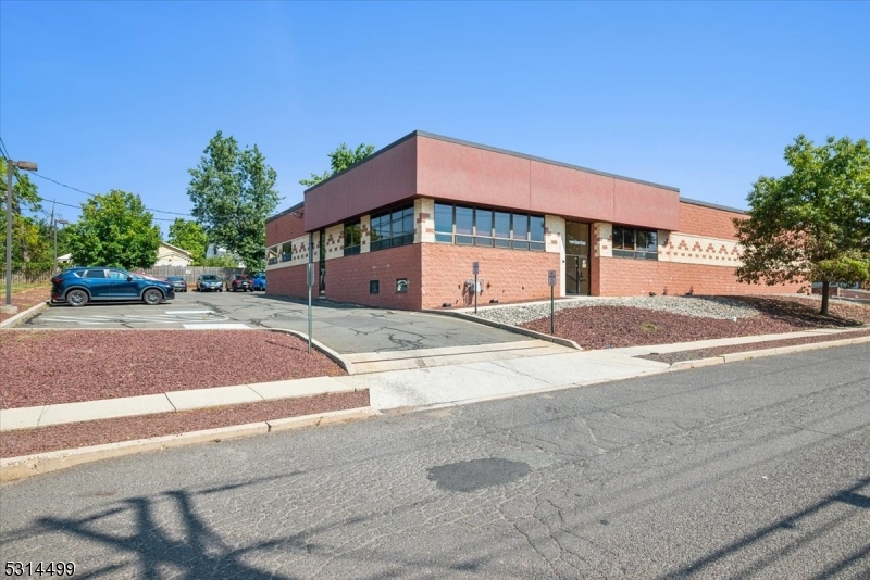 Somerville Boro, New Jersey 08876, United States, ,Commercial,Active,42063