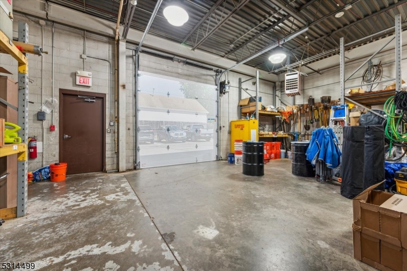 Somerville Boro, New Jersey 08876, United States, ,Commercial,Active,42063