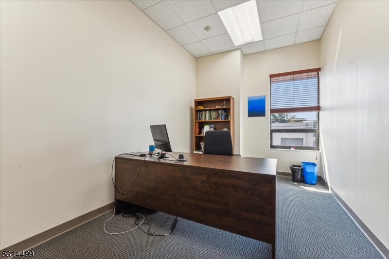 Somerville Boro, New Jersey 08876, United States, ,Commercial,Active,42063