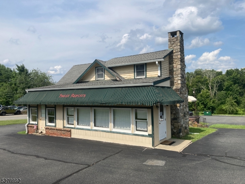 Woodport Road - Commercial Sale