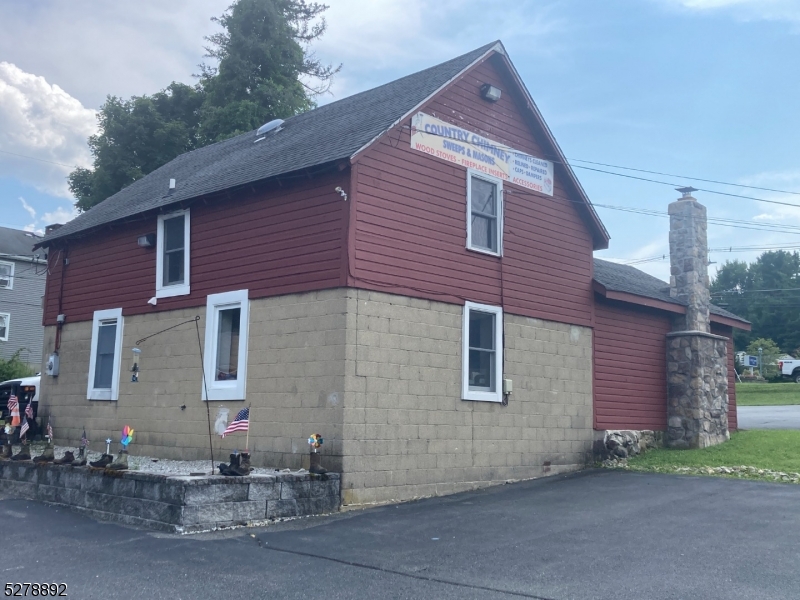 Woodport Road - Commercial Sale