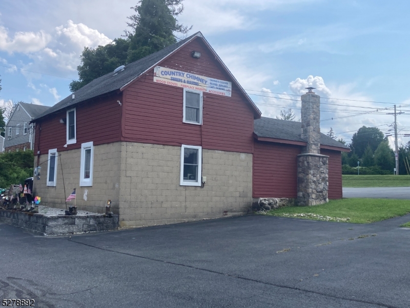 Woodport Road - Commercial Sale
