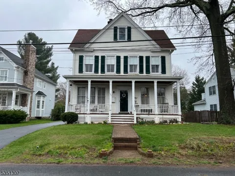 MLS: 3957164
