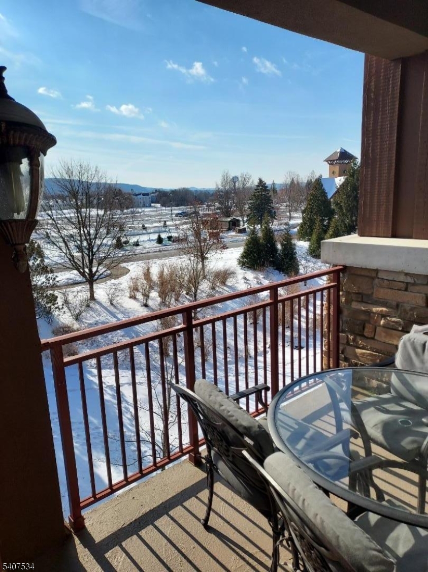 Crystal Springs - Residential