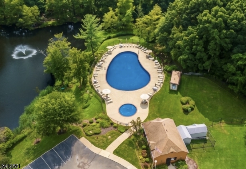 Townsquare Village - Residential