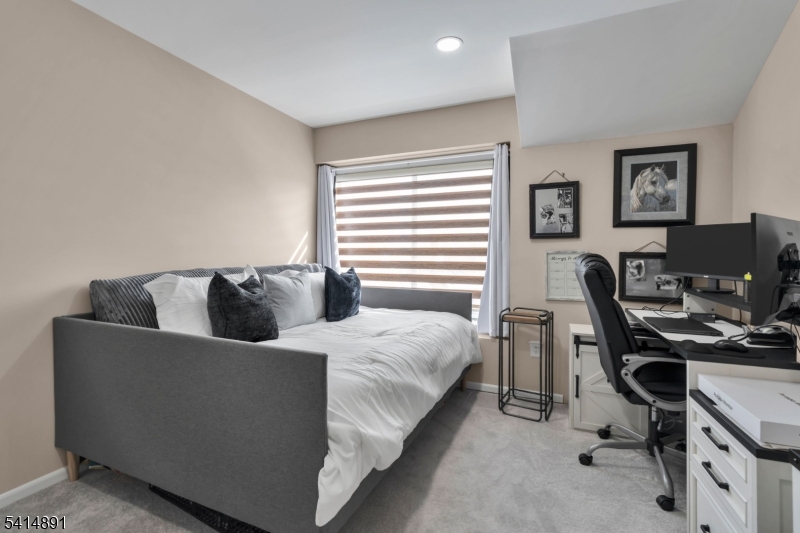 Townsquare Village - Residential