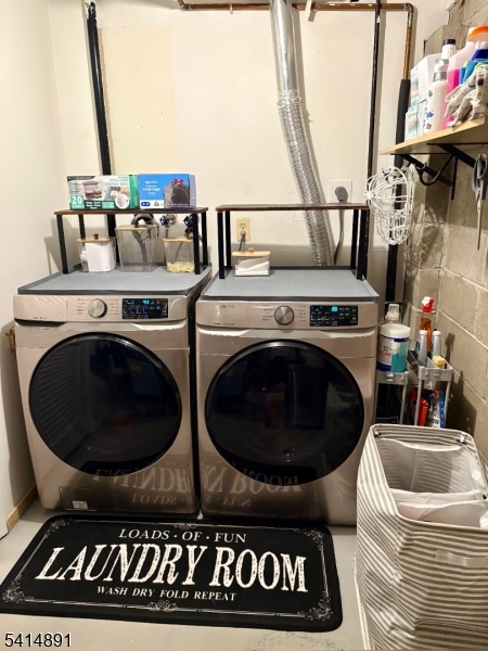 Townsquare Village - Residential