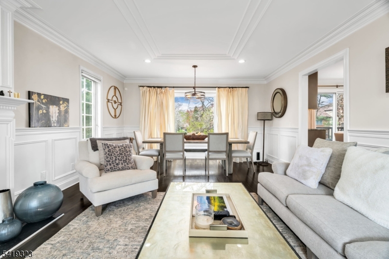 Rolling Hill Court - Residential