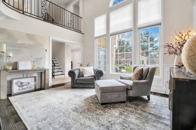 Rolling Hill Court - Residential