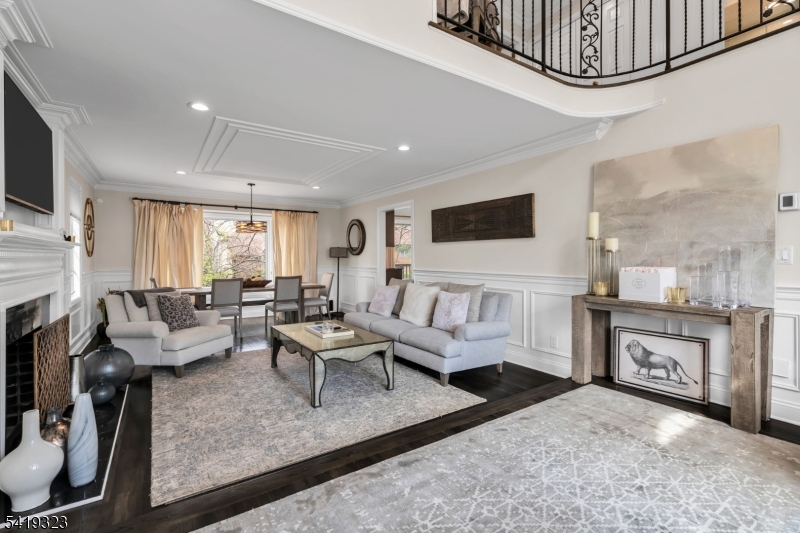 Rolling Hill Court - Residential