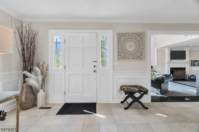 Rolling Hill Court - Residential