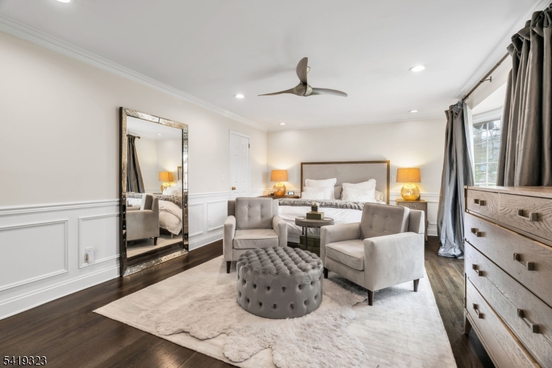 Rolling Hill Court - Residential