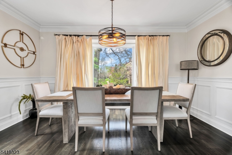 Rolling Hill Court - Residential