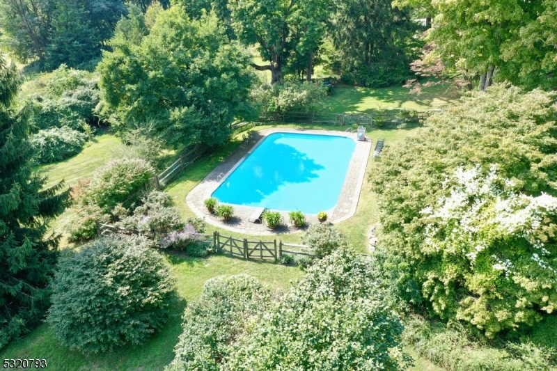 Bernardsville Mountain - Residential