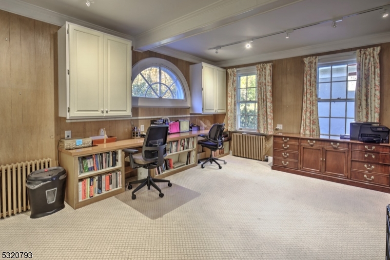 Bernardsville Mountain - Residential