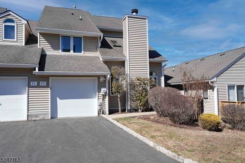 49 Fowler Dr, West Orange Twp., NJ 07052 - MLS#: 3950557