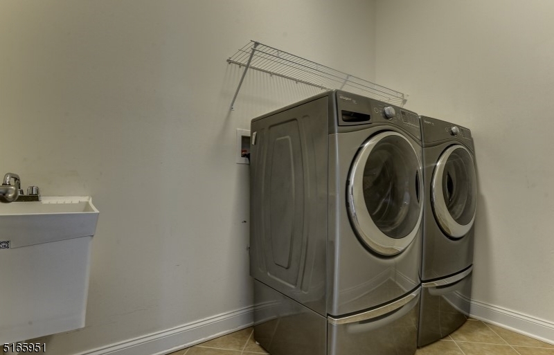 The Enclave - Residential Lease