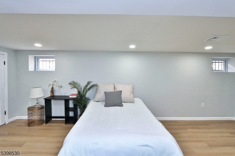 Maplewood Commons - Residential