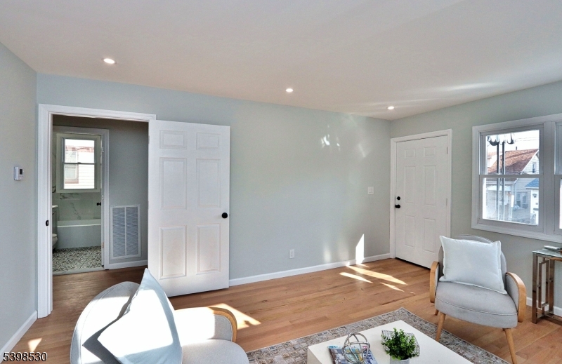 Maplewood Commons - Residential