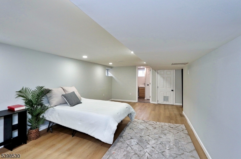 Maplewood Commons - Residential