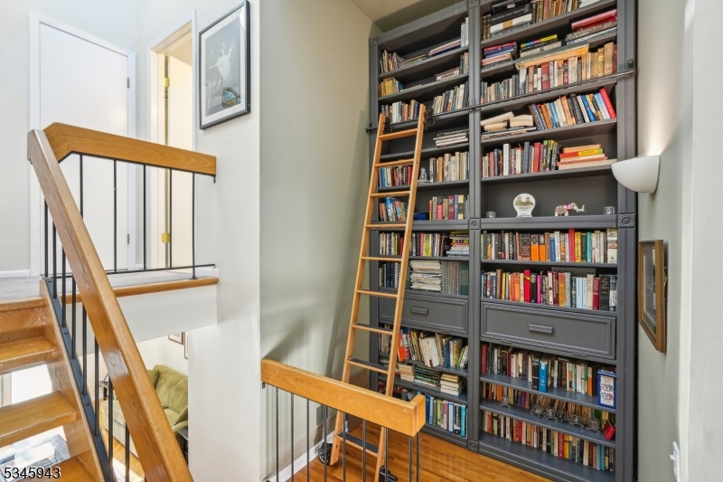 Stepping Ridge - Residential