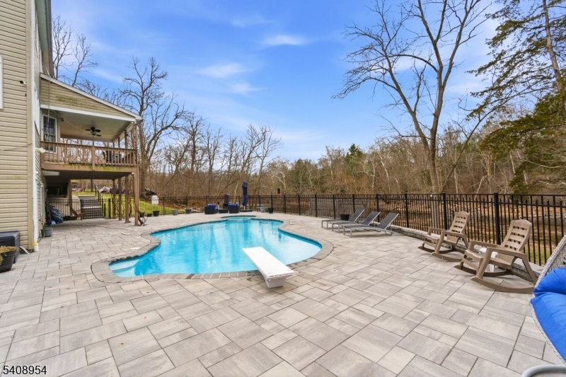 Stone Meadows - Residential