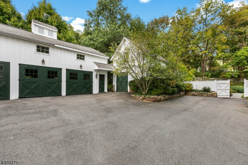 Wilrich Glen - Residential