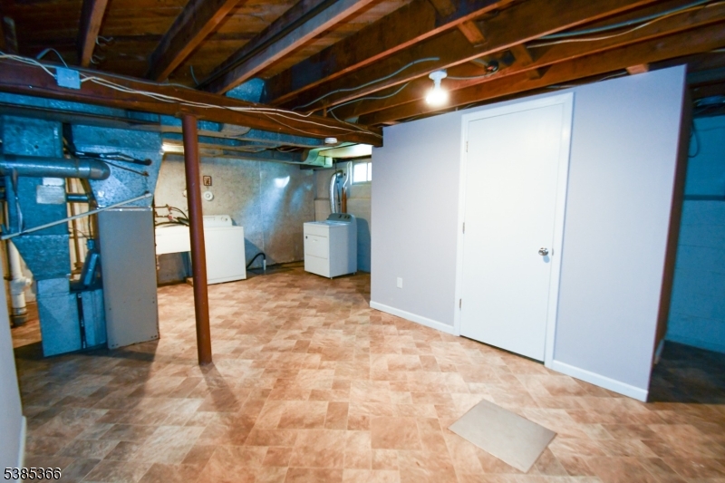 Briant Park - Residential Lease