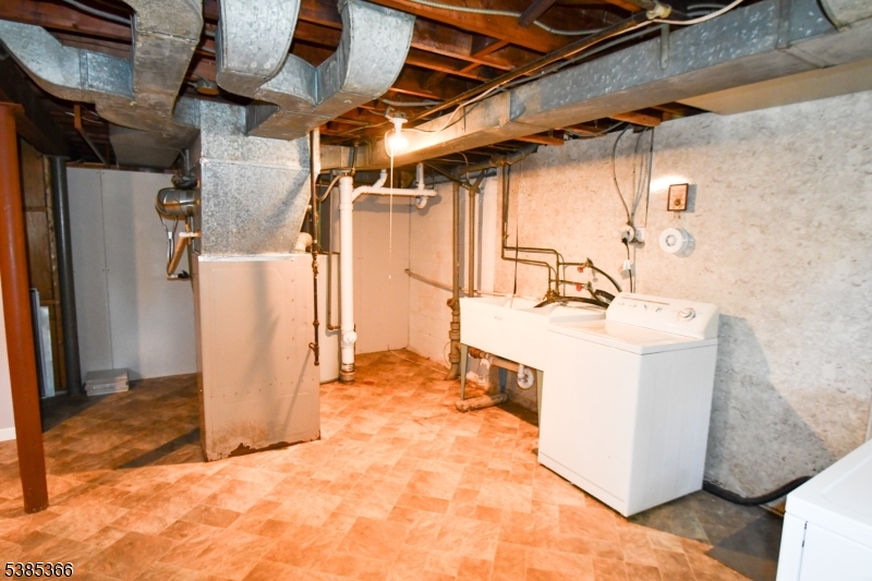 Briant Park - Residential Lease