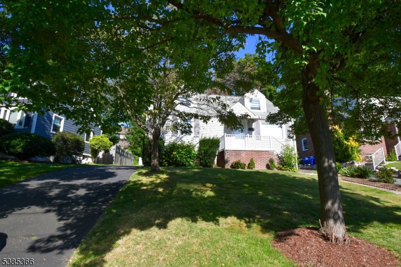 Briant Park - Residential Lease