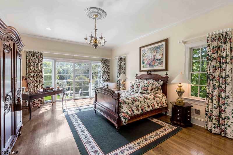 Far Hills Estate section - Residential