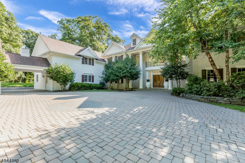 Far Hills Estate section - Residential