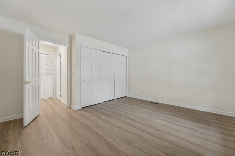 Spring Ridge - Residential