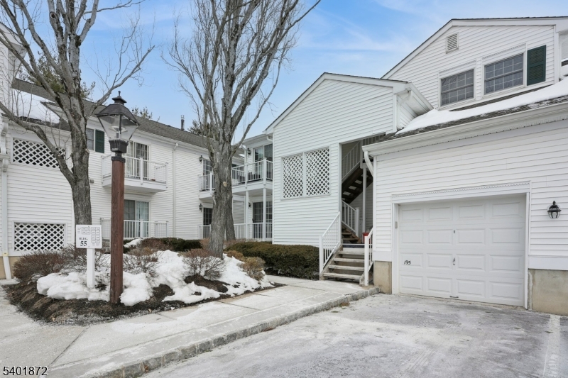 Spring Ridge - Residential