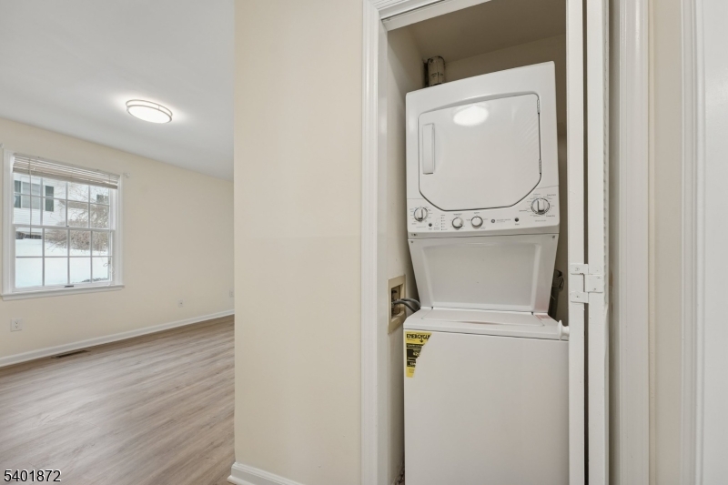 Spring Ridge - Residential