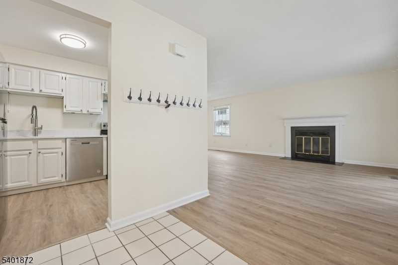 Spring Ridge - Residential