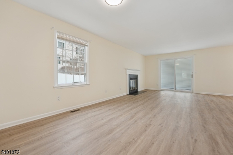 Spring Ridge - Residential