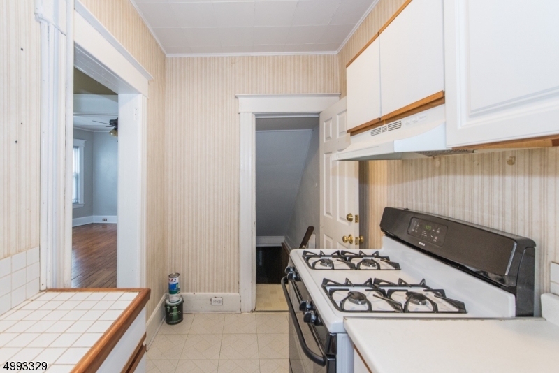 Flats - Residential Lease