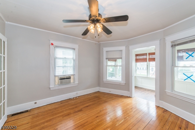 Flats - Residential Lease